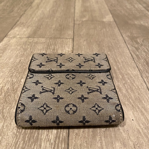 Authentic Louis Vuitton Min Lin Wallet - Picture 5 of 16